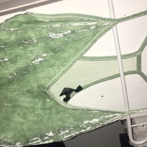 Like green velvet Forever 21 crop top
